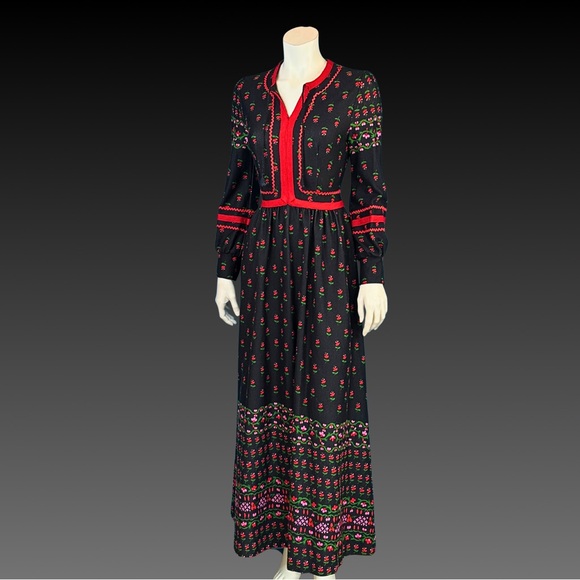 Vintage 1970s Bohemian Black Prairie Folk Dress with Red Trim / S - Picture 5 of 10